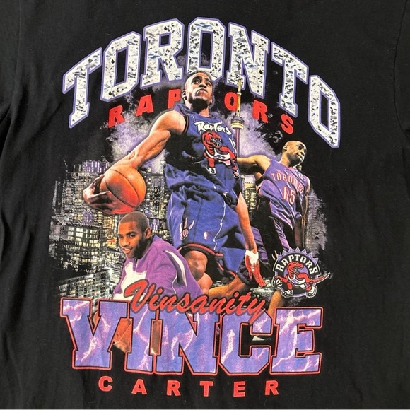 Size M - Mitchell & Ness Raptors Vince Carter Graphic Tee - Picture 3 of 5